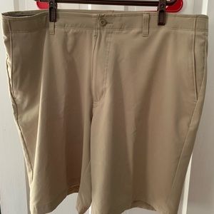 Used Ben Hogan Sz 38 Khaki Golf Shorts